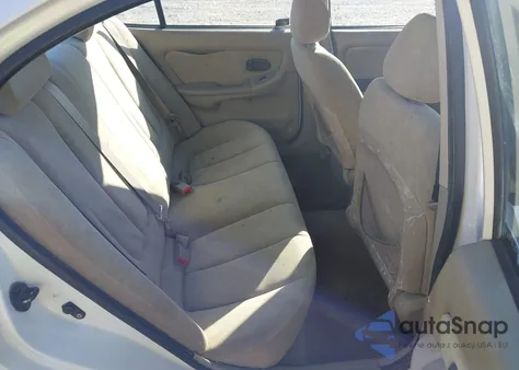 2003 Hyundai Elantra Gls/Gt из США, поврежденный, VIN KMHDN45D73U543750